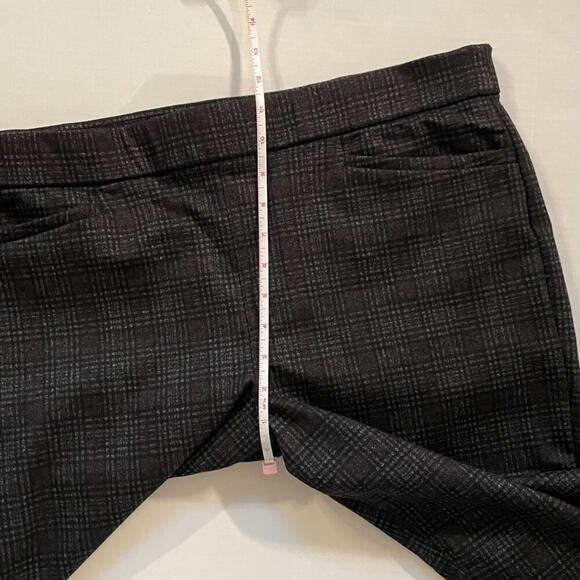 Gloria Vanderbilt Stretch Black Plaid Pull On Straight Leg Mid-High Rise Pants - Picture 14 of 15